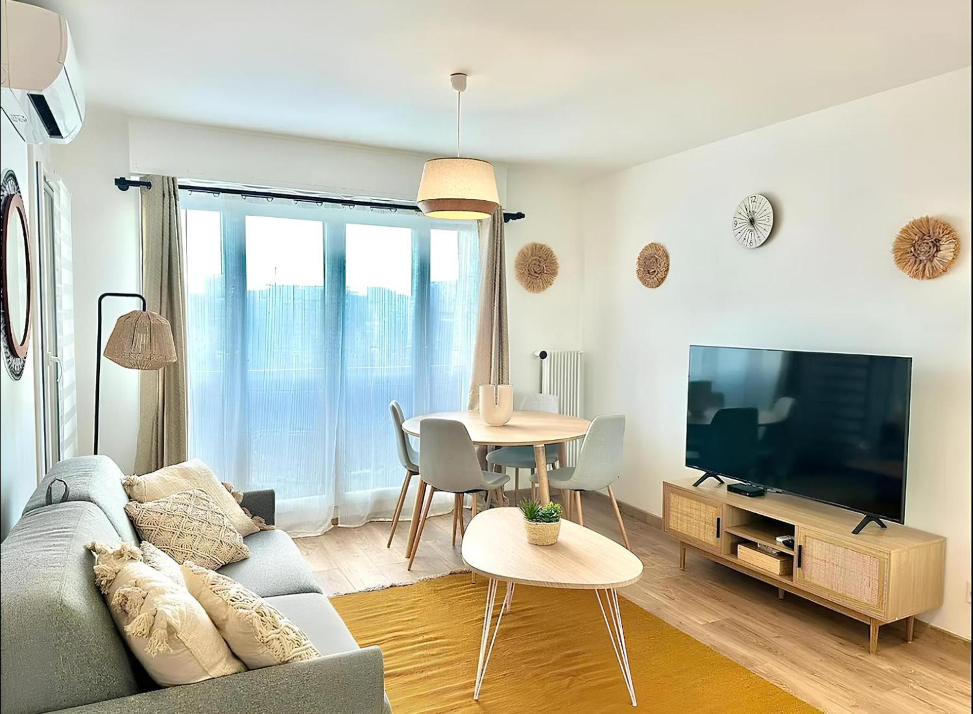Magnifique Appartement En Face Du Stade Velodrome Marseilles Exterior foto